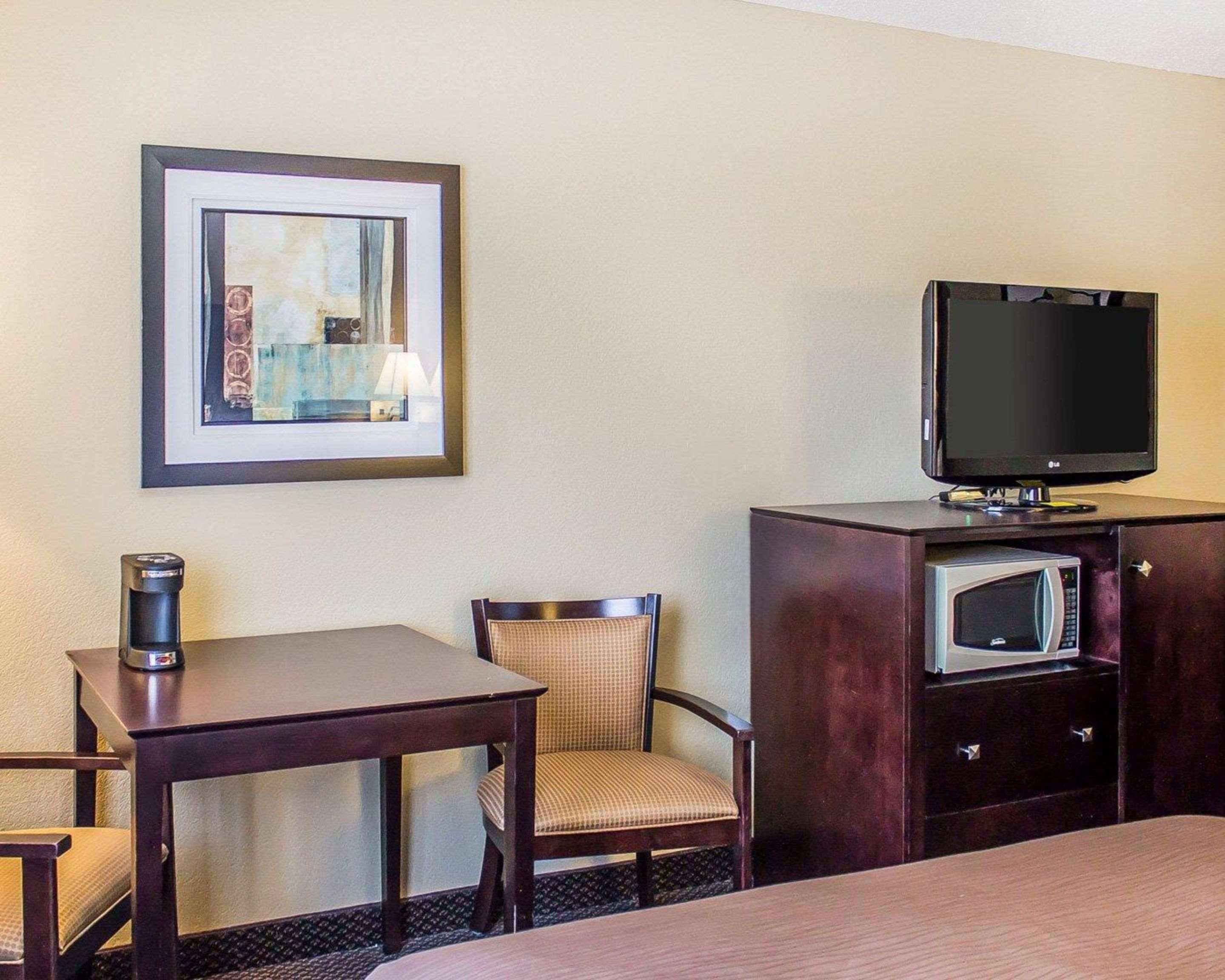 Quality Inn & Suites Sturgeon Bay Kültér fotó