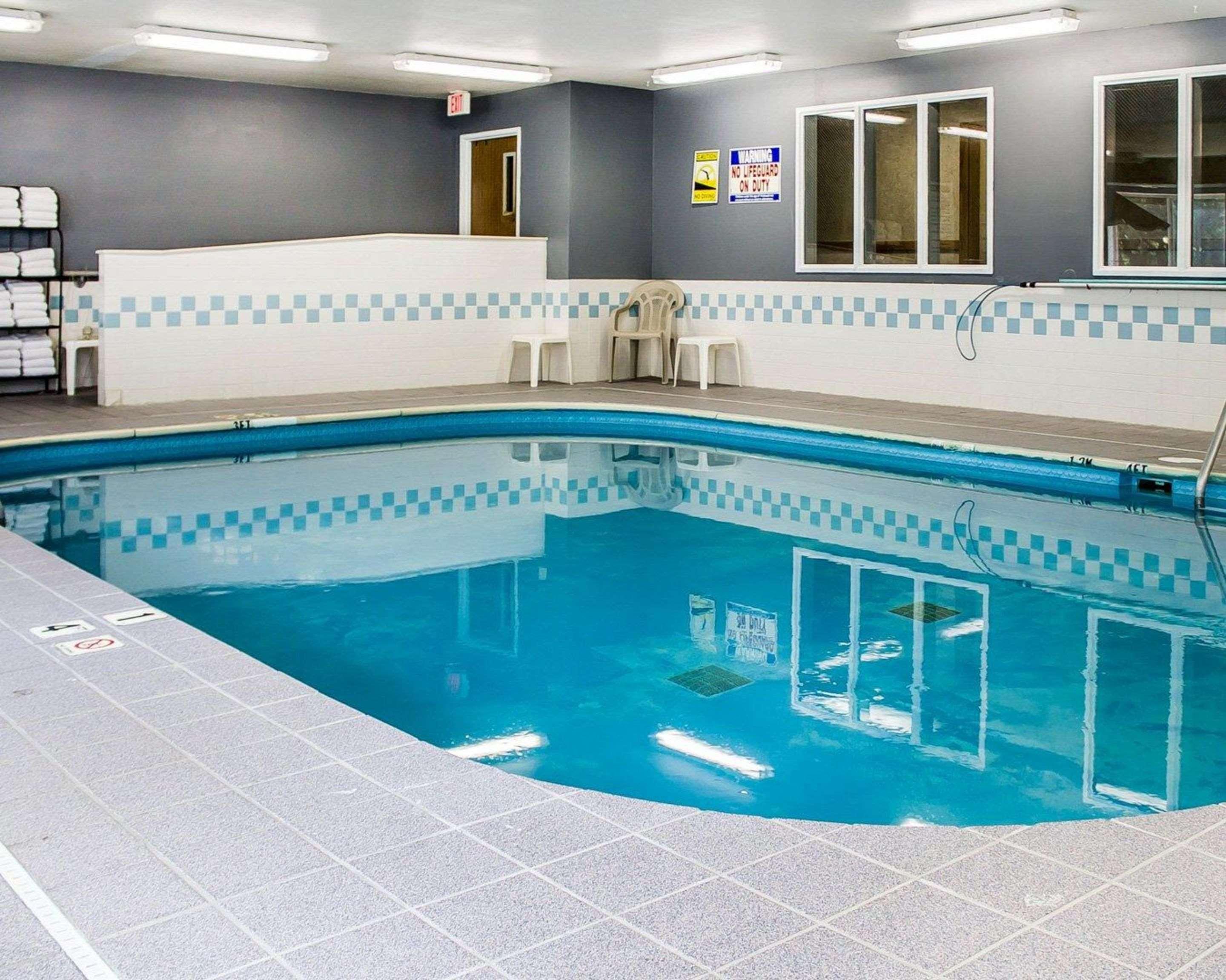 Quality Inn & Suites Sturgeon Bay Kültér fotó