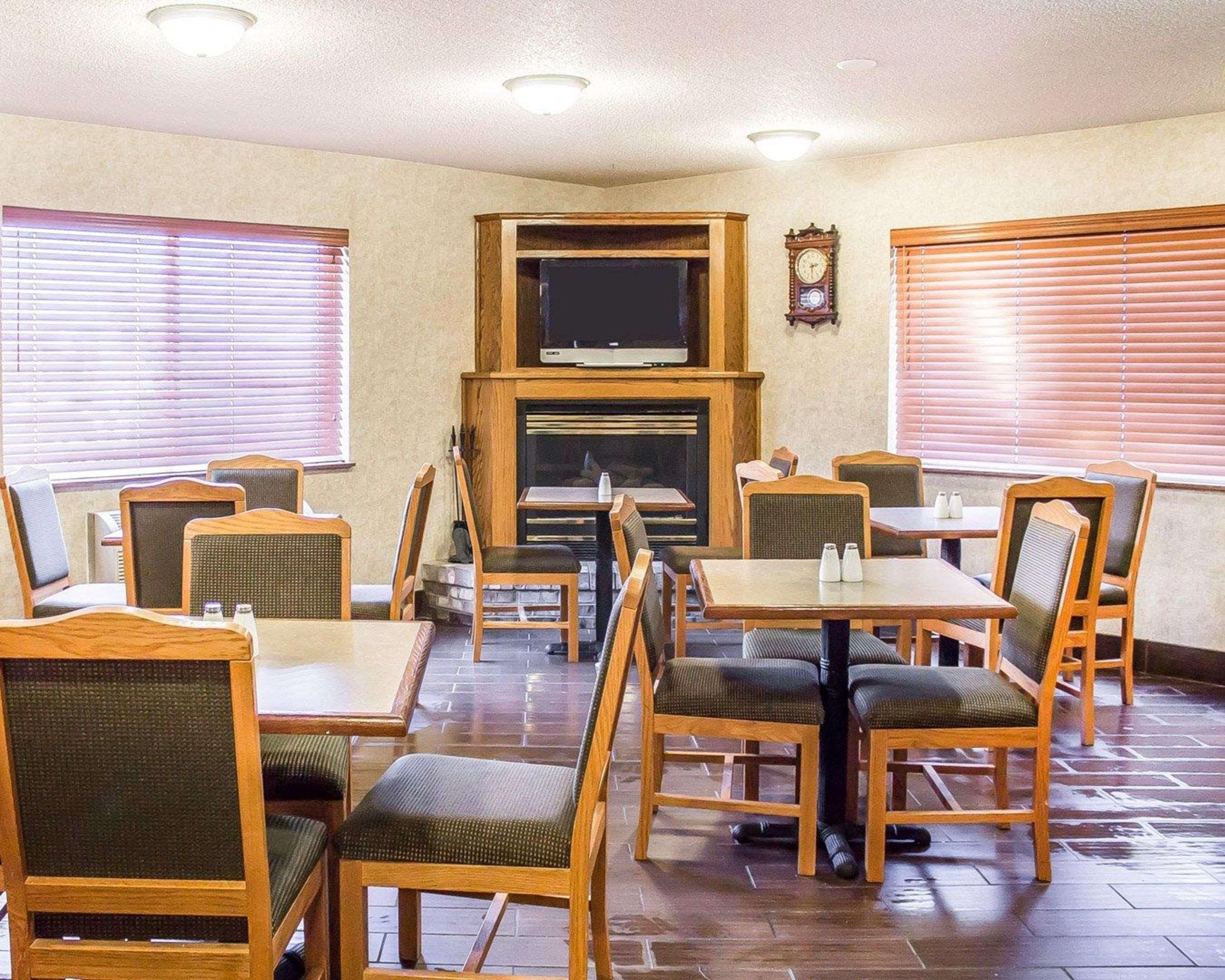 Quality Inn & Suites Sturgeon Bay Kültér fotó
