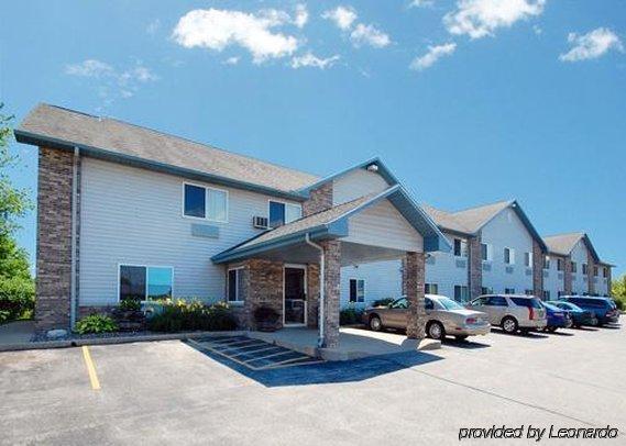 Quality Inn & Suites Sturgeon Bay Kültér fotó